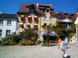 Ein Hinterhof, 137 kB